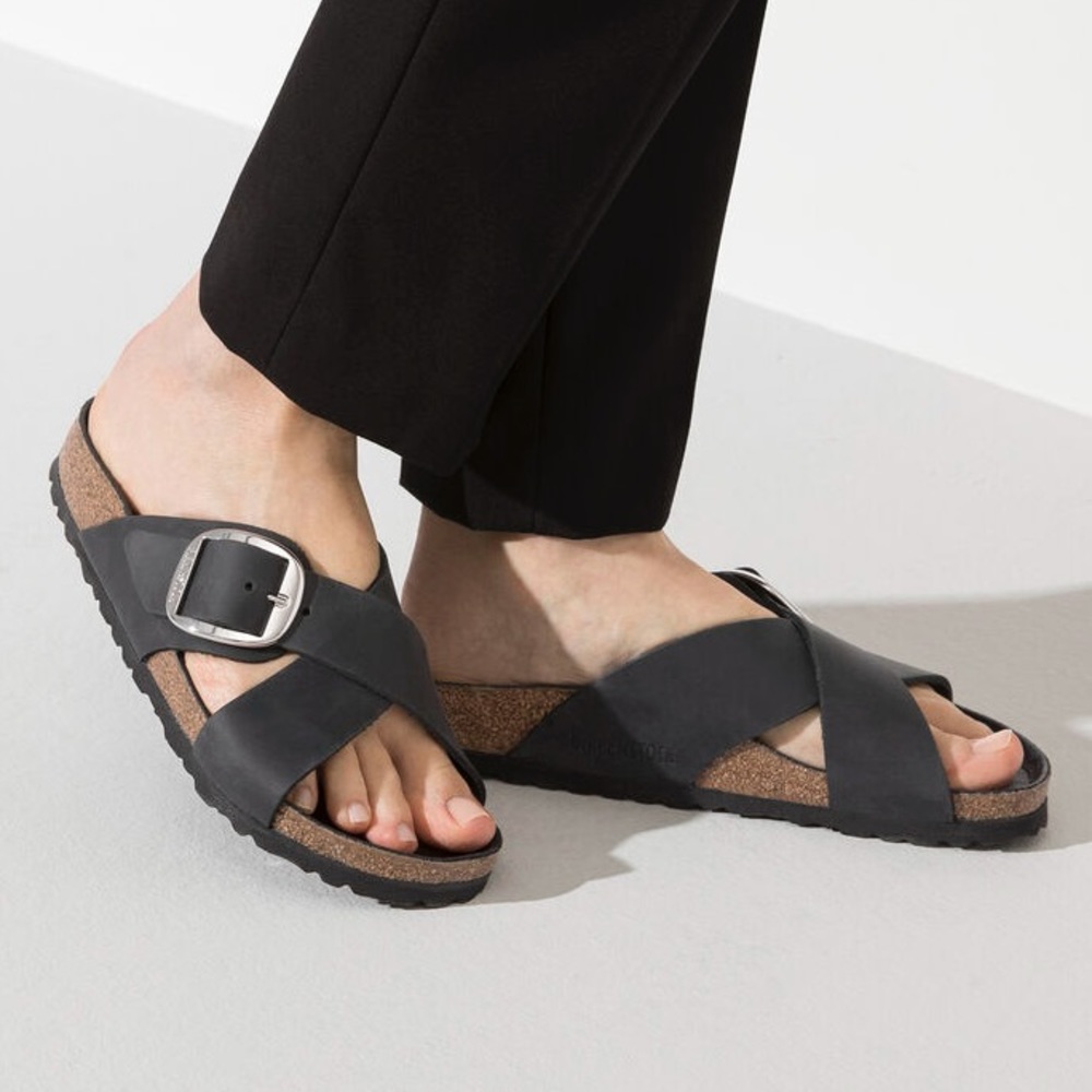 Birkenstock Siena Big Buckle Sandals in Black Oiled Leather 39 Narrow